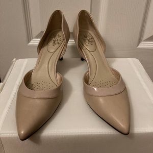 LifesStride Women’s Saldana Pump, size 8M, light beige/taupe